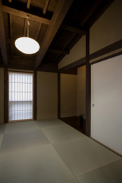 �؂̉Ɓ@�A���t�@�̉�28