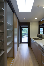 �Ö��ƍĐ��@�w���H�̉�30